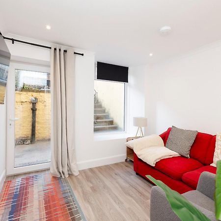 Joivy 3Br Flat In Haymarket With Free Parking EDI Exteriér fotografie